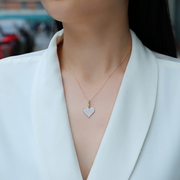 PAVE HEART PENDANT